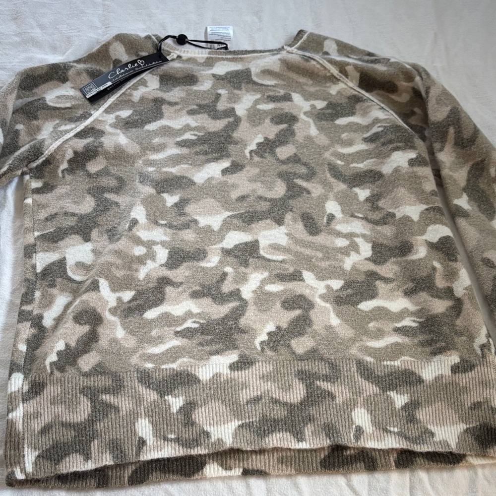 Charlie B Reversible Camouflage Sweater - NEW - Picture 8 of 10